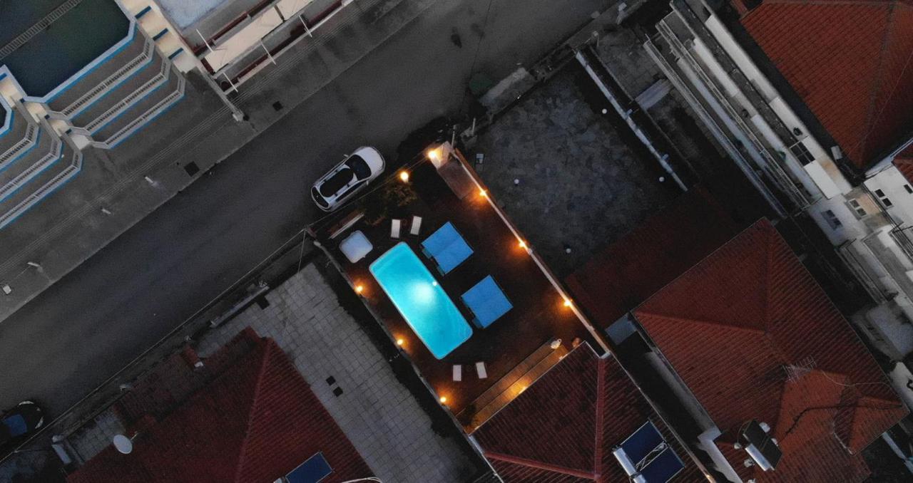 Villa azzuro Nea Kallikrateia Kültér fotó
