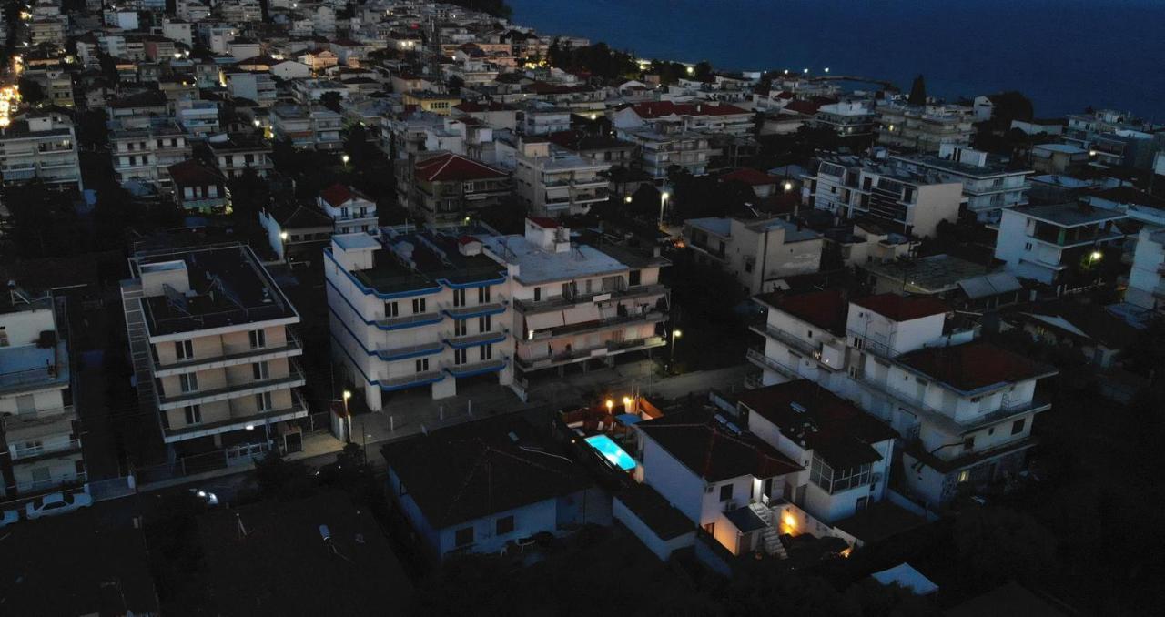 Villa azzuro Nea Kallikrateia Kültér fotó