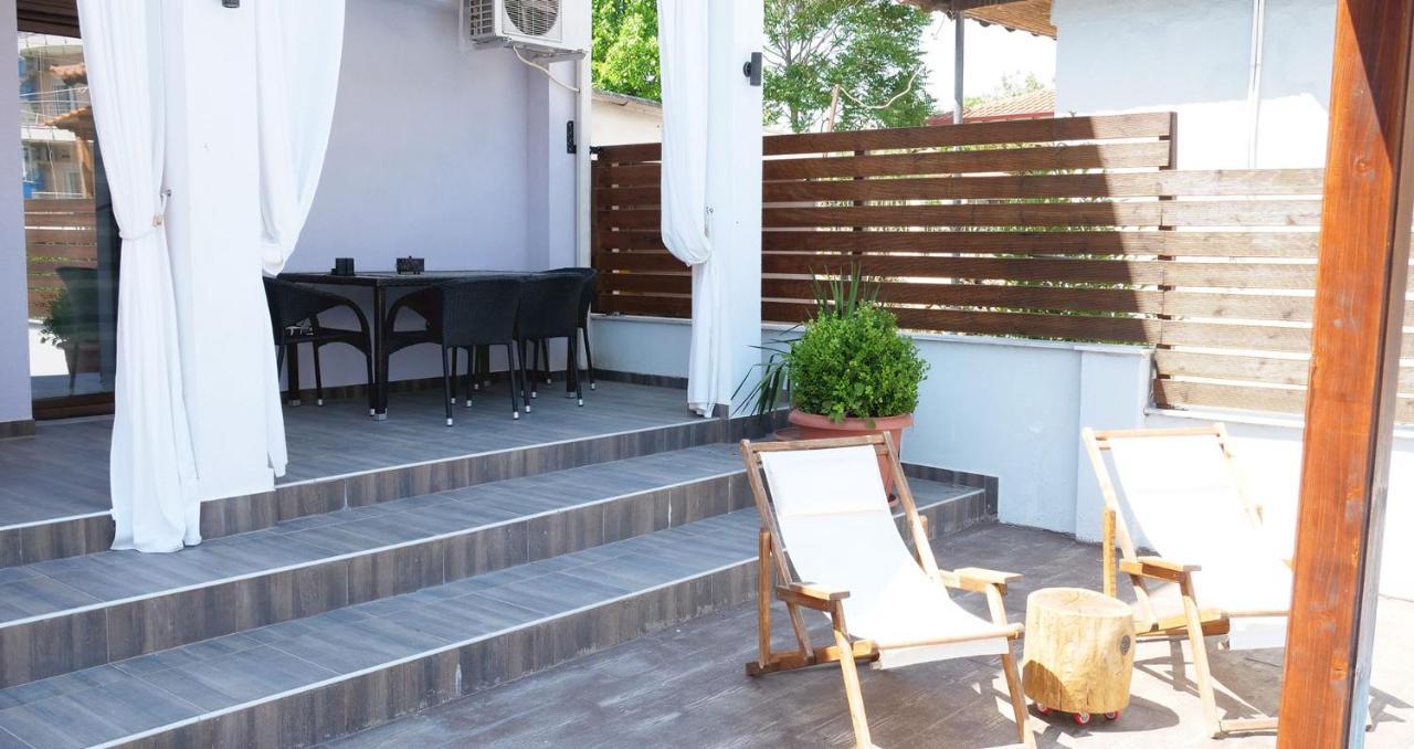 Villa azzuro Nea Kallikrateia Kültér fotó
